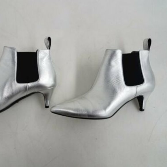 GUCCI LEATHER KITTEN HEELS BOOTIES - Picture 5 of 10